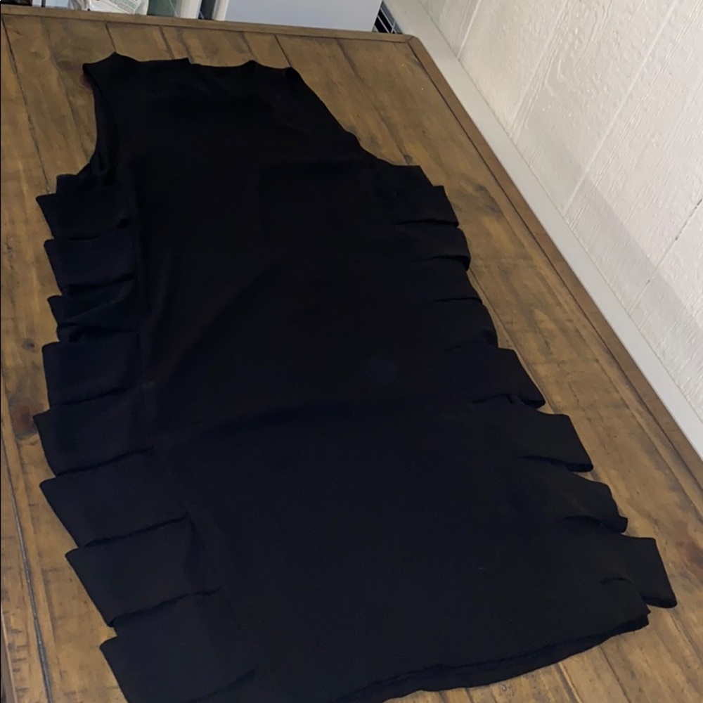 Dress - Picture 2 of 5